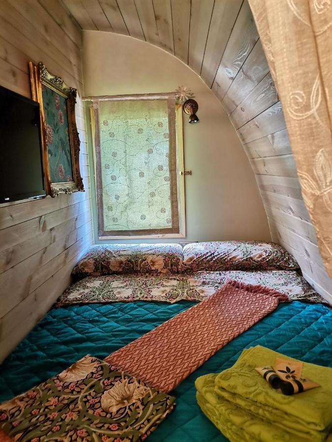 Tiny Cottage Casa Uccello Априкале Экстерьер фото